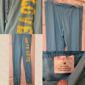 4 Totally Pink Blue, Pink, White and Light Blue Yoga Cuffed Pants/Capris -Size M